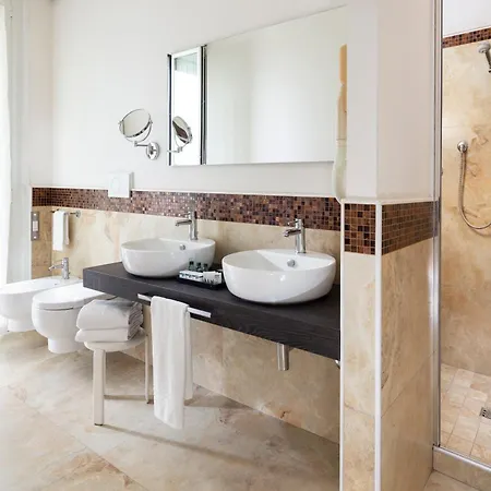 Orizzonte Hotel 4*